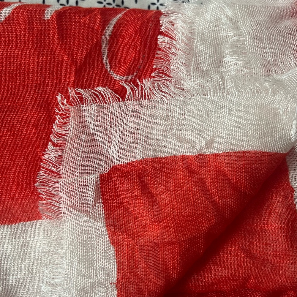 BCBGMaxAzria Red and White Scarf